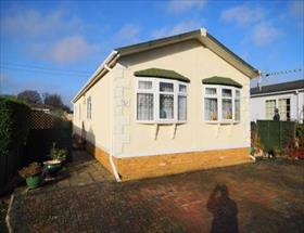 2 bedroom Detached for sale